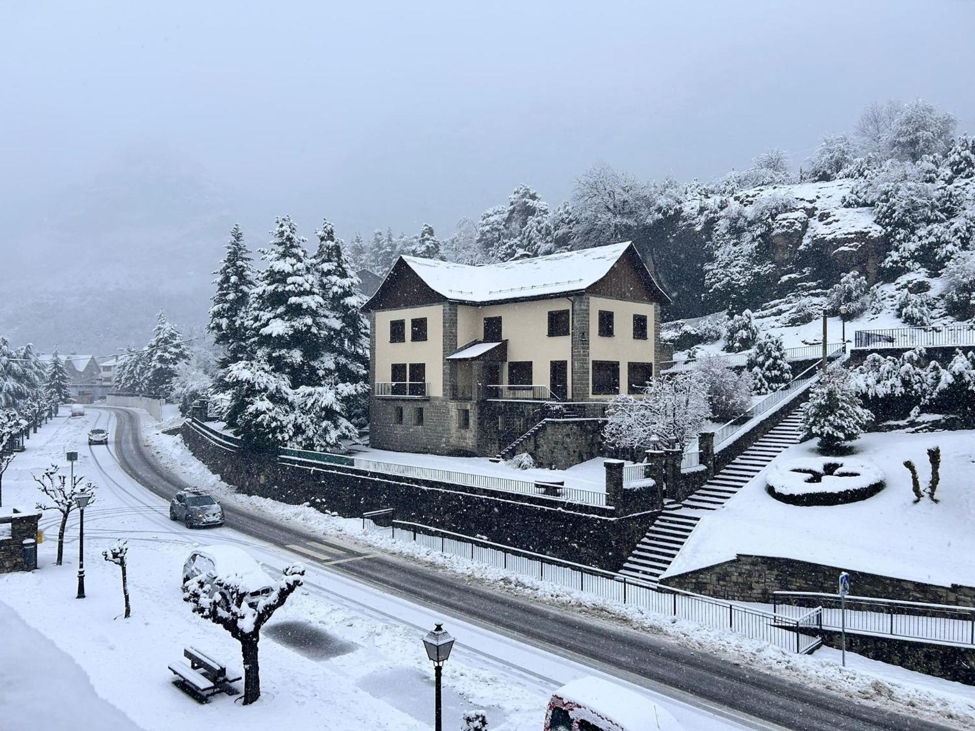 Apartamento A10 De Formigal, 9 Personas Y Garaje Escarrilla Exterior foto